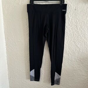 Victoria’s Secret Pink Ultimate Yoga Leggings Black Gray Color Block Ankles L
